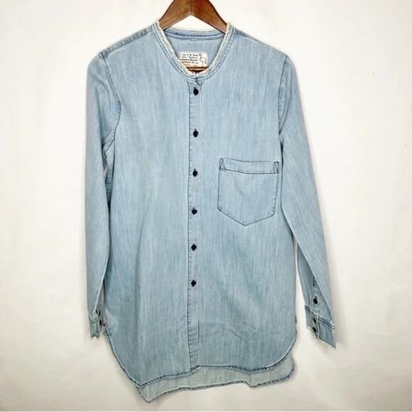 #210 NWT FREE PEOPLE x SANDRINE ROSE Mandarin Neckline Raw Edge Denim Shirt SzSm - Picture 5 of 8